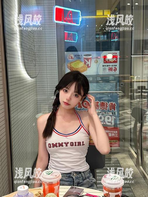 17c 直达17c黑料,真是“黑光小组”上线了,来者不拒啊~