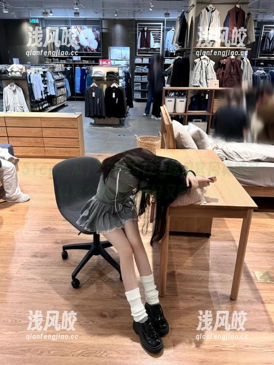 51cg吃瓜 今天在51cg吃瓜官网真的可以吃个痛快!瓜好又新鲜!