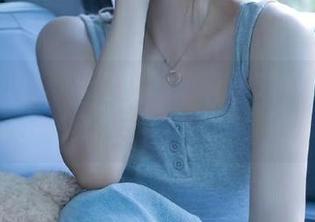 咖啡店边聊边听，51吃瓜的爆料线路好像更好喝。