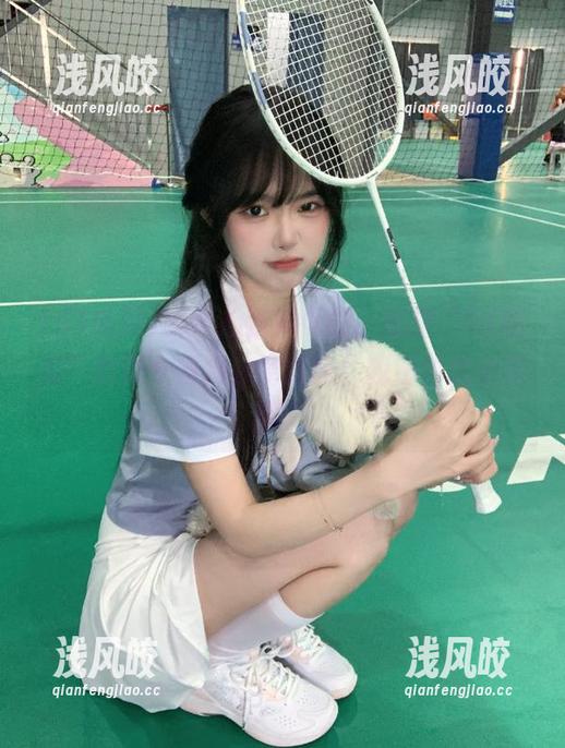 哪个心狠妪母的，就把“51吃瓜”的那个链接分享给我！我不怕就怕无聊。