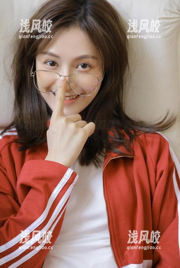 被“52吃瓜网”链接吸引，不小心刷了好几个小时的瓜！