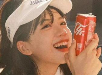 从此不卡壳,苹果版www.51cgfun带你玩转无底吃瓜池!