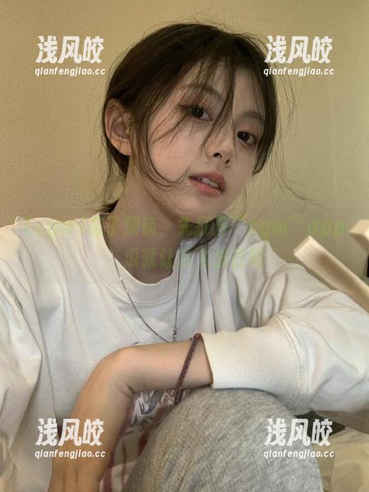 忘了烦恼，先打开“cgw”app，瓜就让它飞出去吧