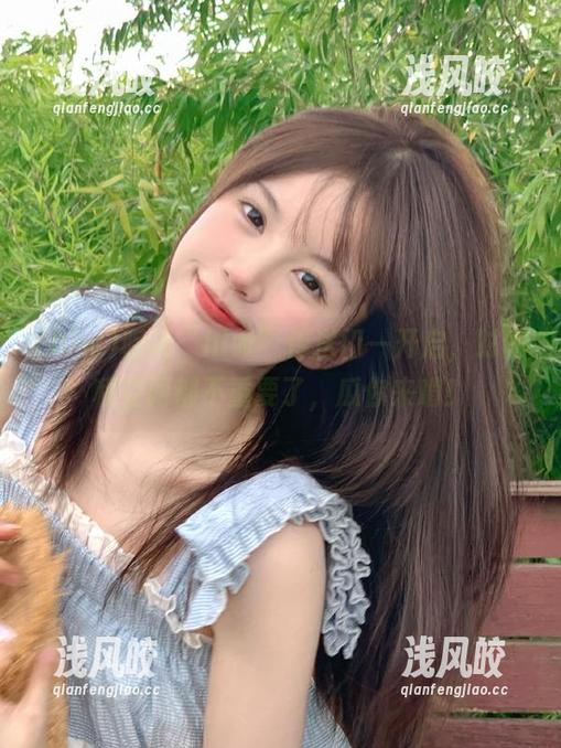 hlw 听说“hlw”传送门一开启,时间和空间都不重要了,瓜你来啃!