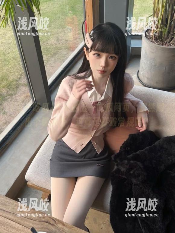 五一吃瓜 今天的五一吃瓜网页,居然刷出个破解版,这算是打破常规吗?