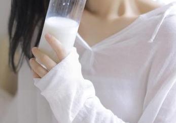 “全网吃瓜”app的神评论，传送门点我带你飞！