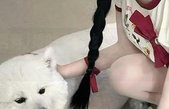 她的主页也永久封了？冲哥黑料真是无敌了。
