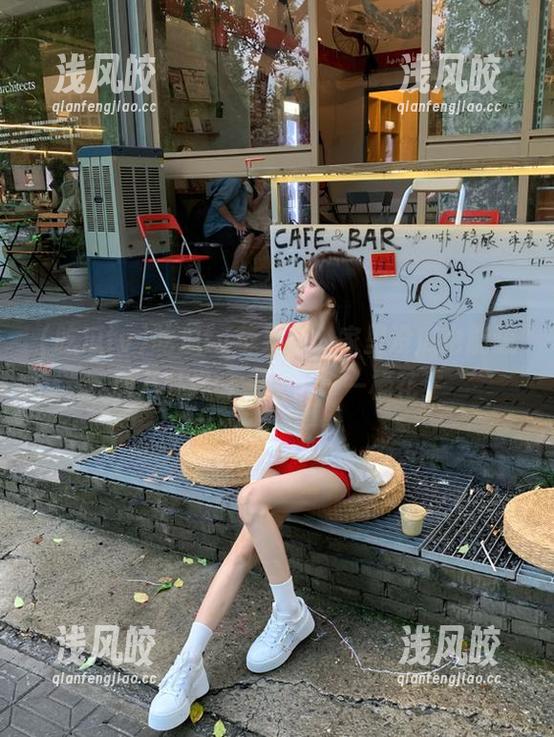吃瓜tv苹果版，家里没瓜也能疏通八卦经脉，快来拿一桶花生