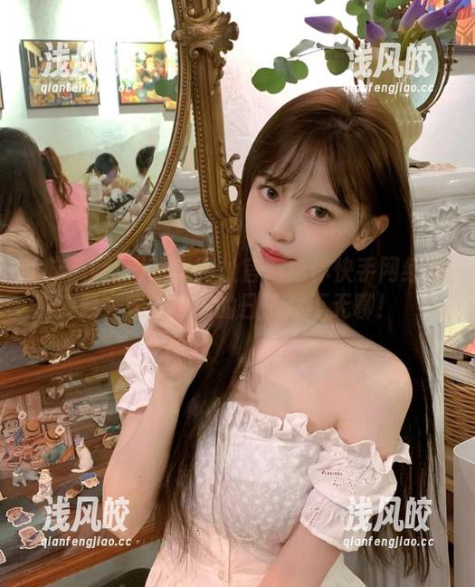 吃瓜网址官网给你快手网红视频下载，追瓜的日子总不无聊！