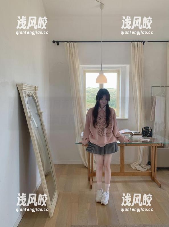 网页虽小，情报却大，‘我要吃瓜’最新官网好像藏着惊天大料！