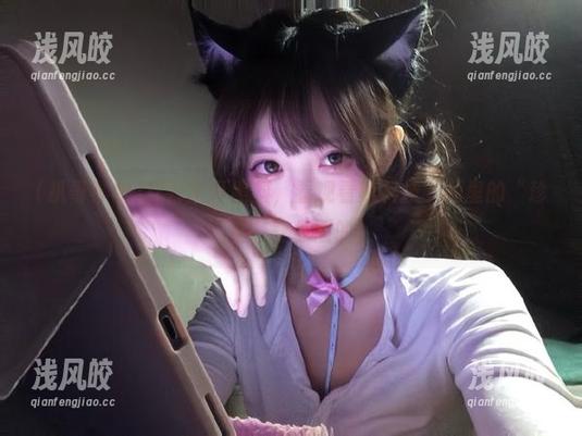 扒哥黑料 打开扒哥黑料,看观看黑科技下载里的“珍宝”,你懂的