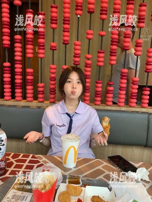 黑料不打烊官网，给我带来的不仅是八卦，还有满满的正能量供应！