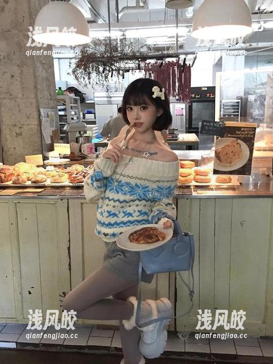 再聊聊黑料吃瓜首页，似乎每个点击都是小心翼翼的骚动。