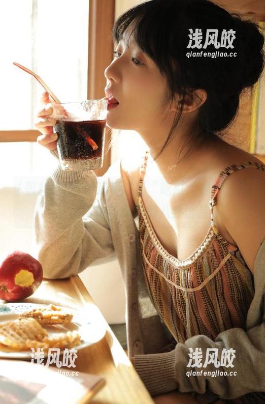观看这场“吃瓜大赛”，黑料吃瓜网给你最全的八卦信息！