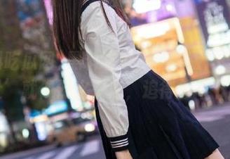 黑料吃瓜网苹果版：‘永久网址’就像烈火烹油，追得停不下来！