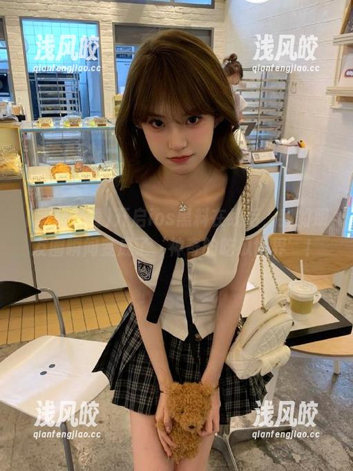 开启ios黑料在线后，我的朋友圈瞬间变成了‘神奇的吃瓜世界’！