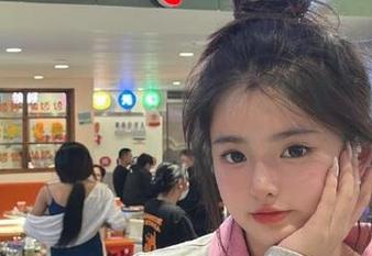 发现“黑料正能量”app后，我成了网红们的小明白哈哈哈！