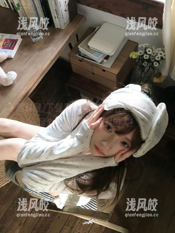 下载黑料网，帮你在朋友圈成为那个总能cue到黑料的人！