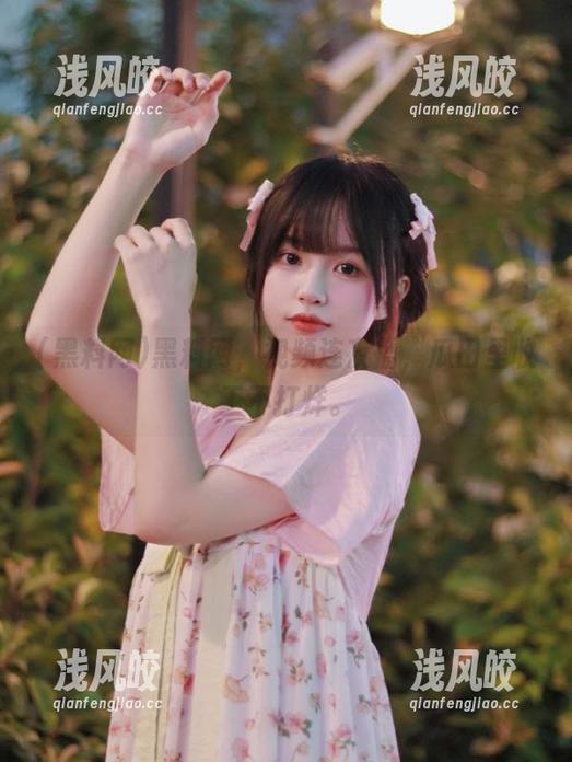 黑料网，视频连夜播，瓜田里收工不打烊。